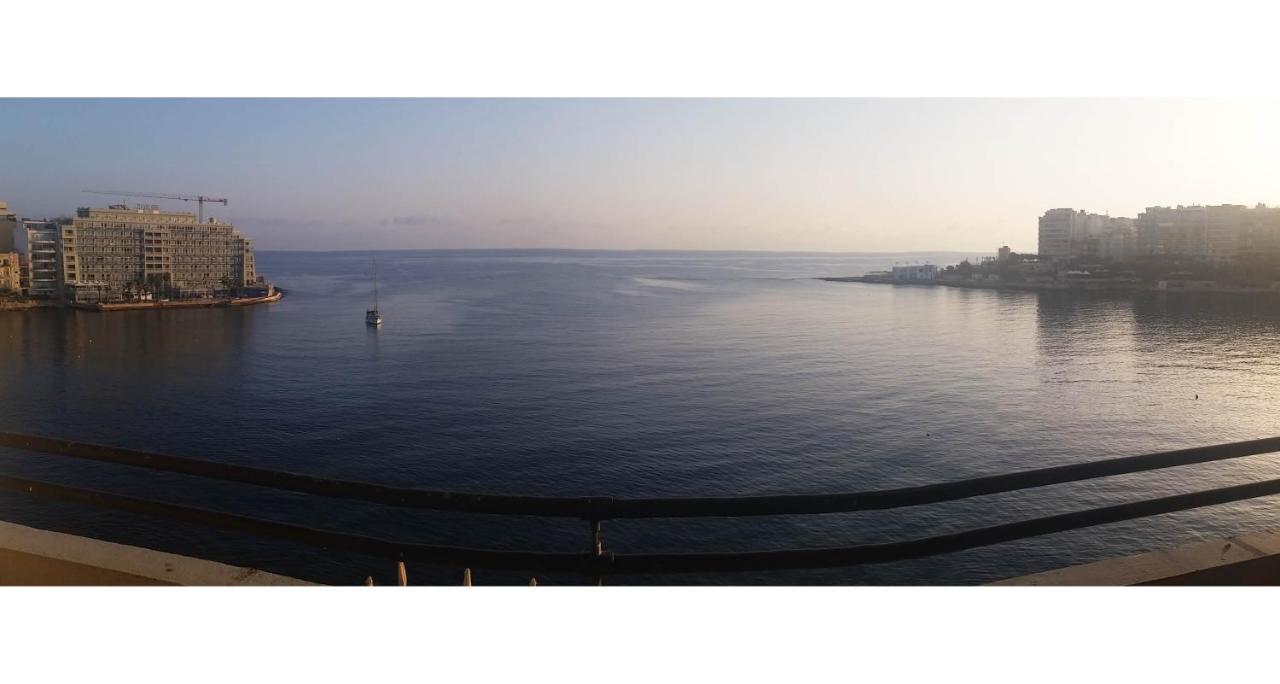 St Julians' Sea Front, Spectacular View, Apartment San Ġiljan Exterior foto